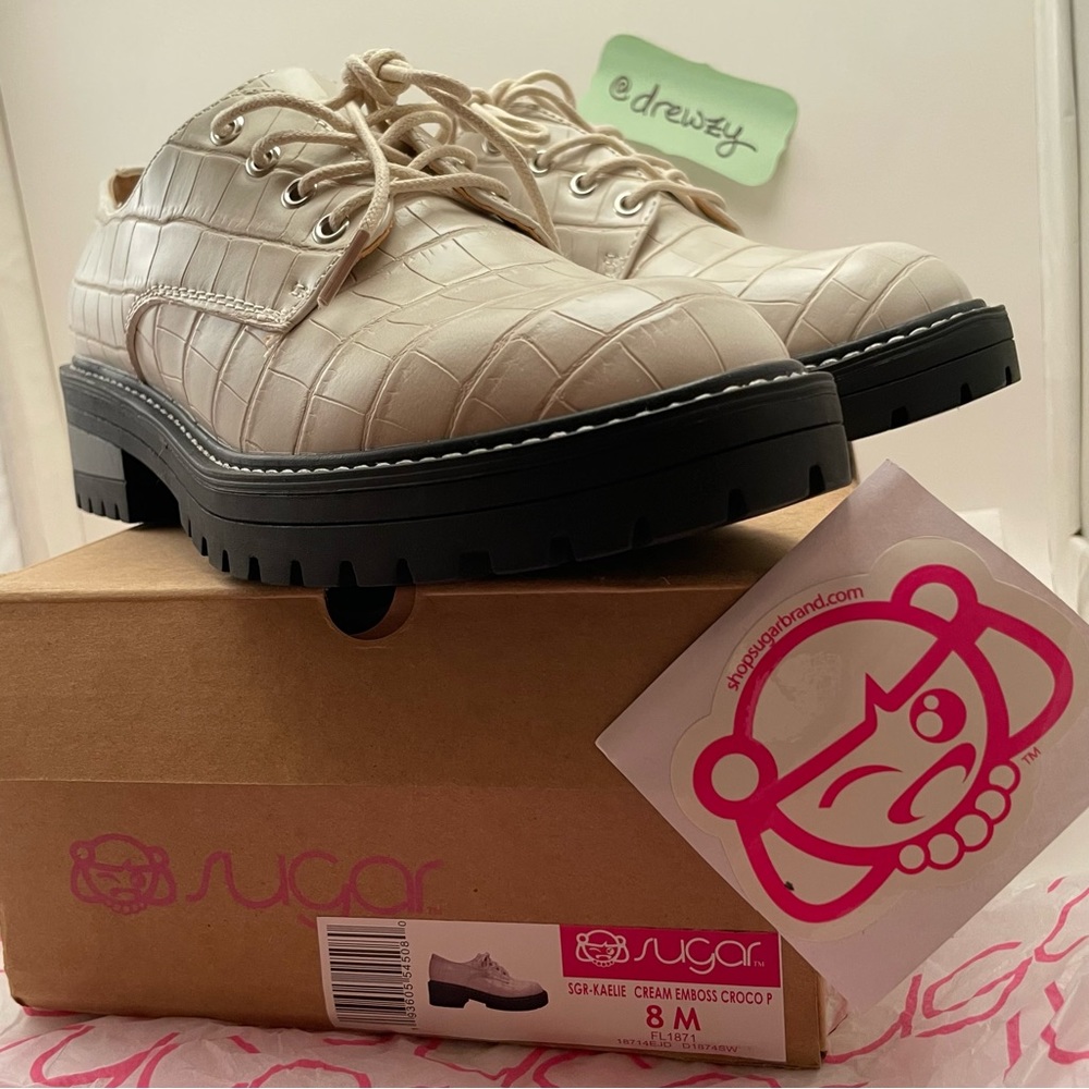 NIB Sugar Kaelie Lace-Up Oxford Flats